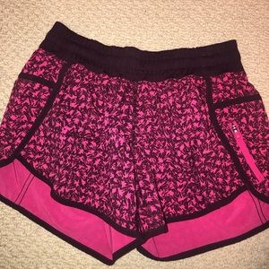 lululemon tracker shorts